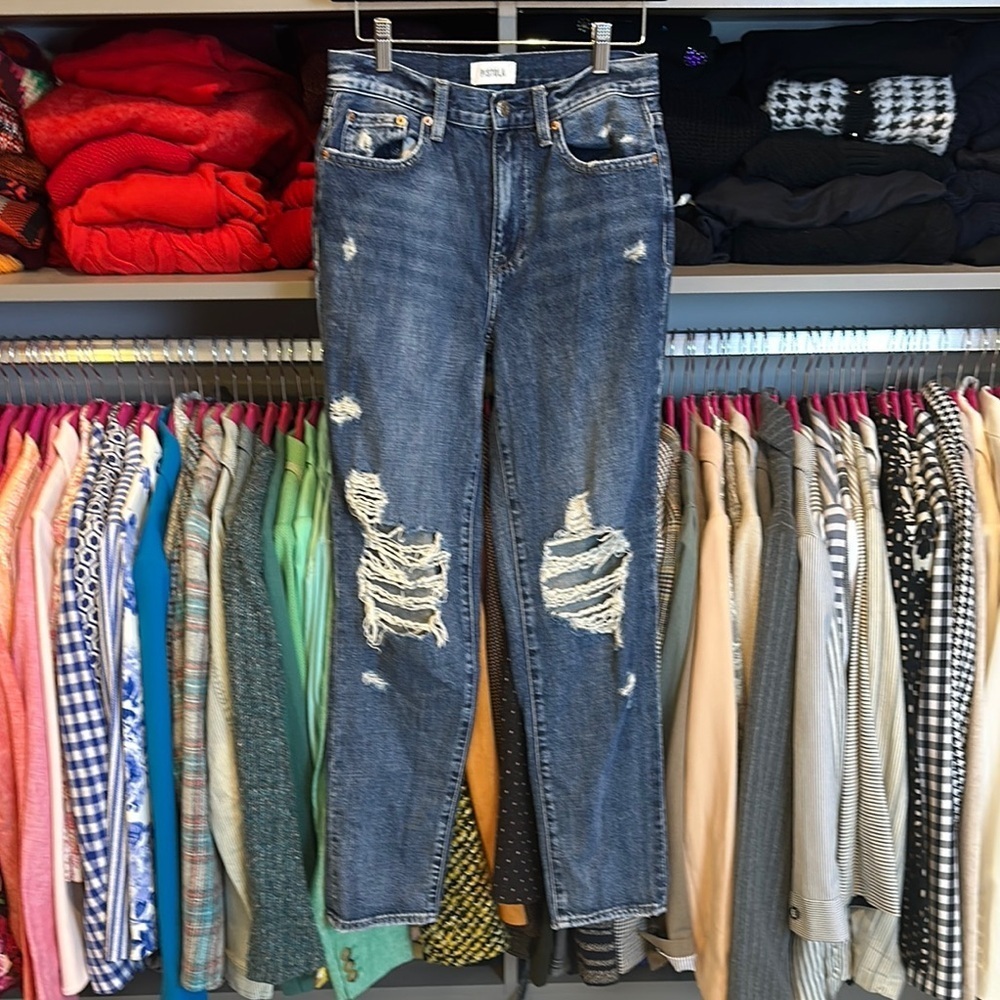 Pistola blue distressed jeans size 26